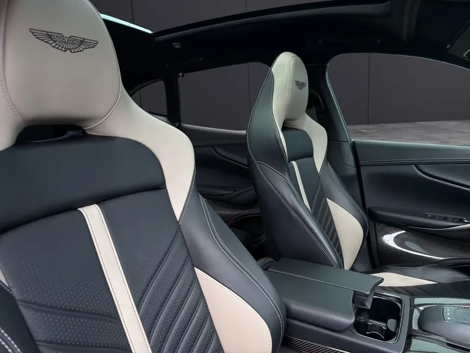 2023 Aston Martin DBX - Image 13 of 14