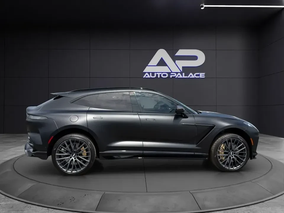 2023 Aston Martin DBX - Image 5 of 14