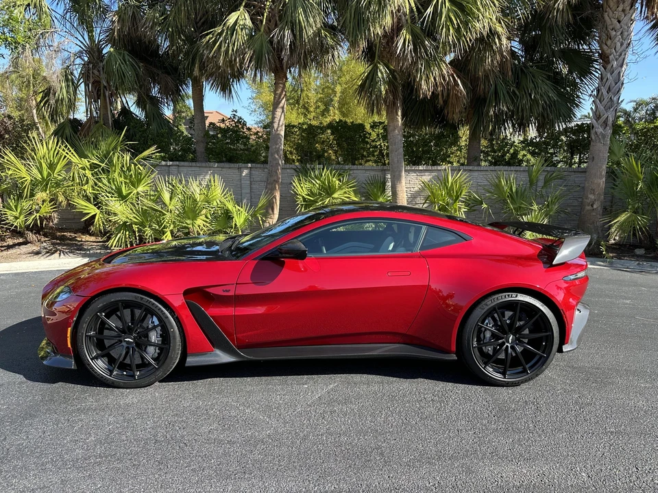 2023 Aston Martin V12 Vantage (2022+) - Image 15 of 31