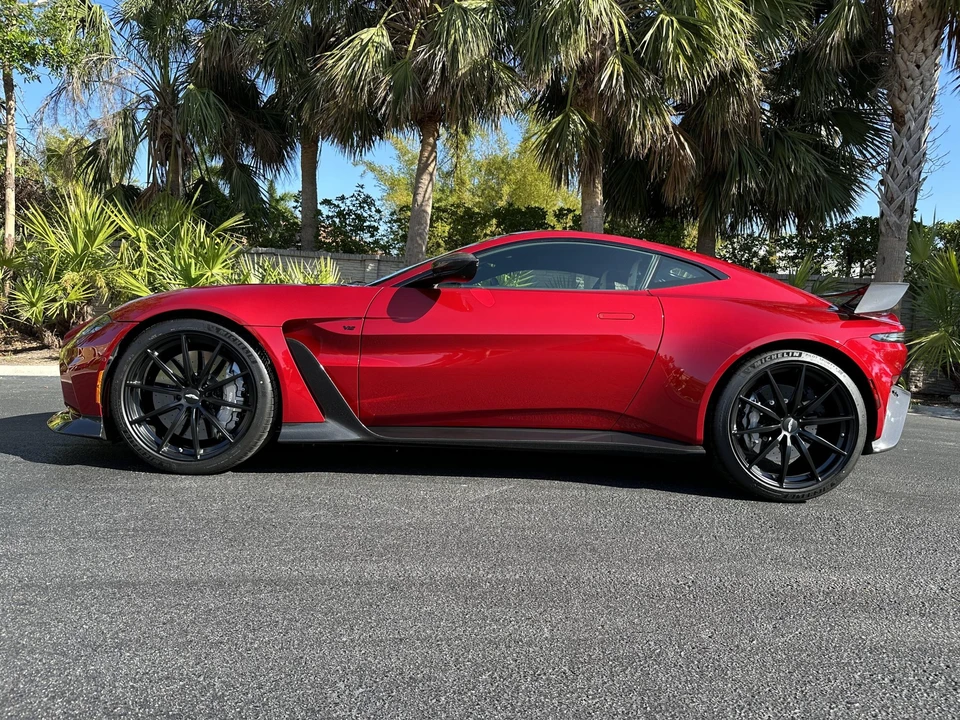 2023 Aston Martin V12 Vantage (2022+) - Image 14 of 31