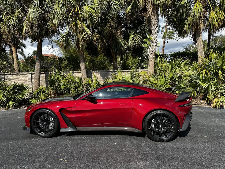 2023 Aston Martin V12 Vantage (2022+) - Image 13 of 31