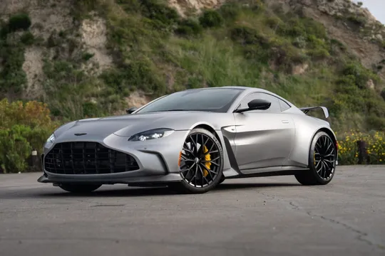 2023 Aston Martin V12 Vantage Coupe