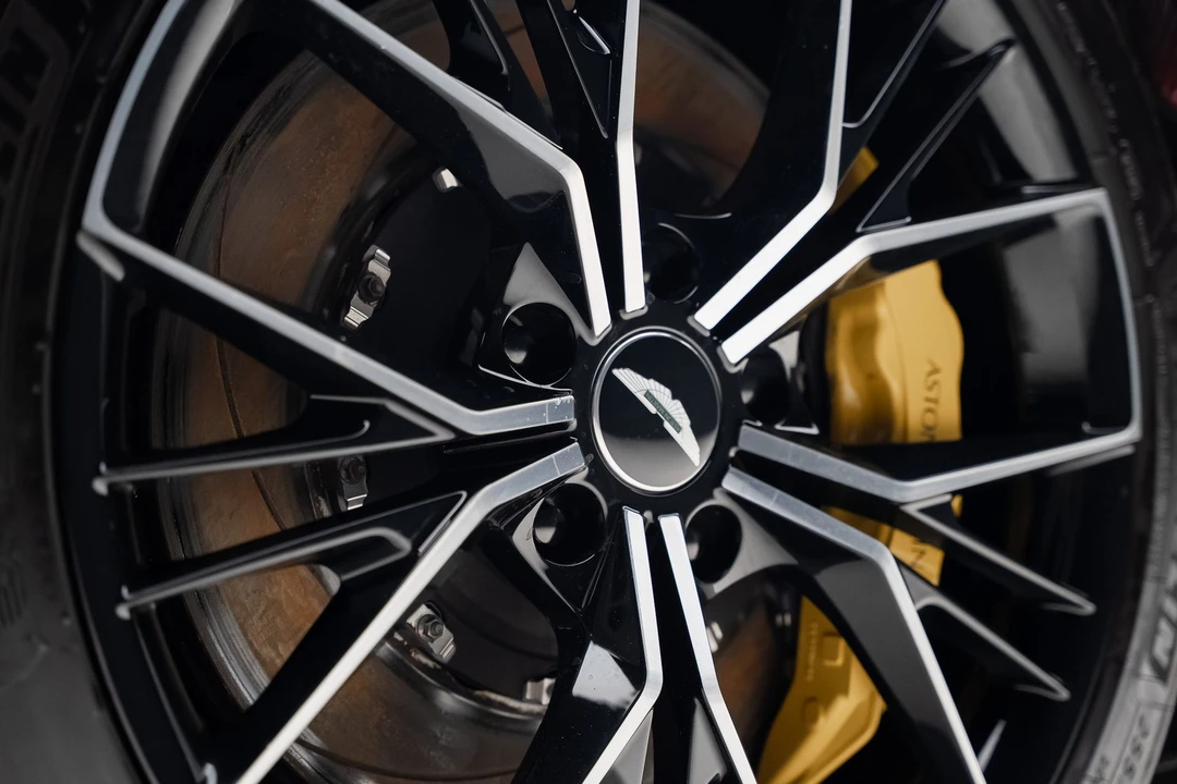 2023 Aston Martin V8 Vantage (2019+) - Image 22 of 31