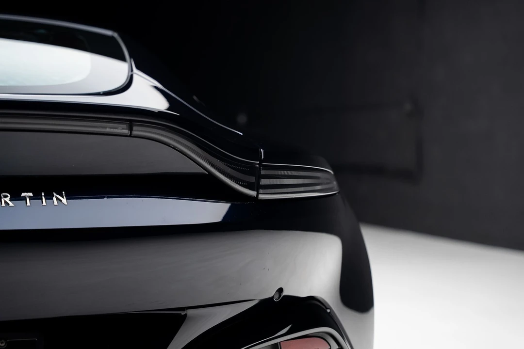 2023 Aston Martin V8 Vantage (2019+) - Image 27 of 31