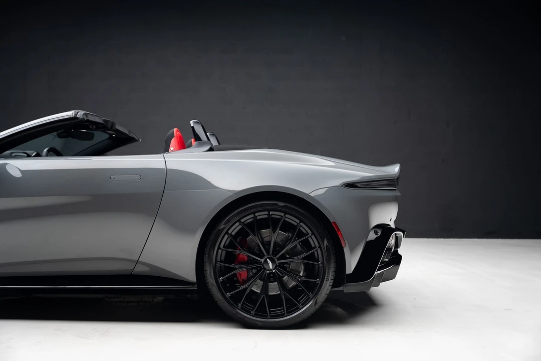 2023 Aston Martin V8 Vantage (2019+) - Image 22 of 31