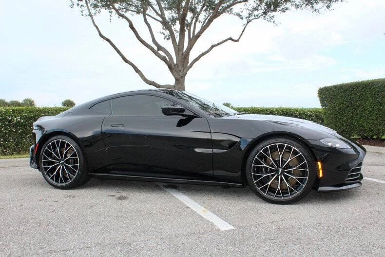2023 Aston Martin Vantage - Image 3 of 31