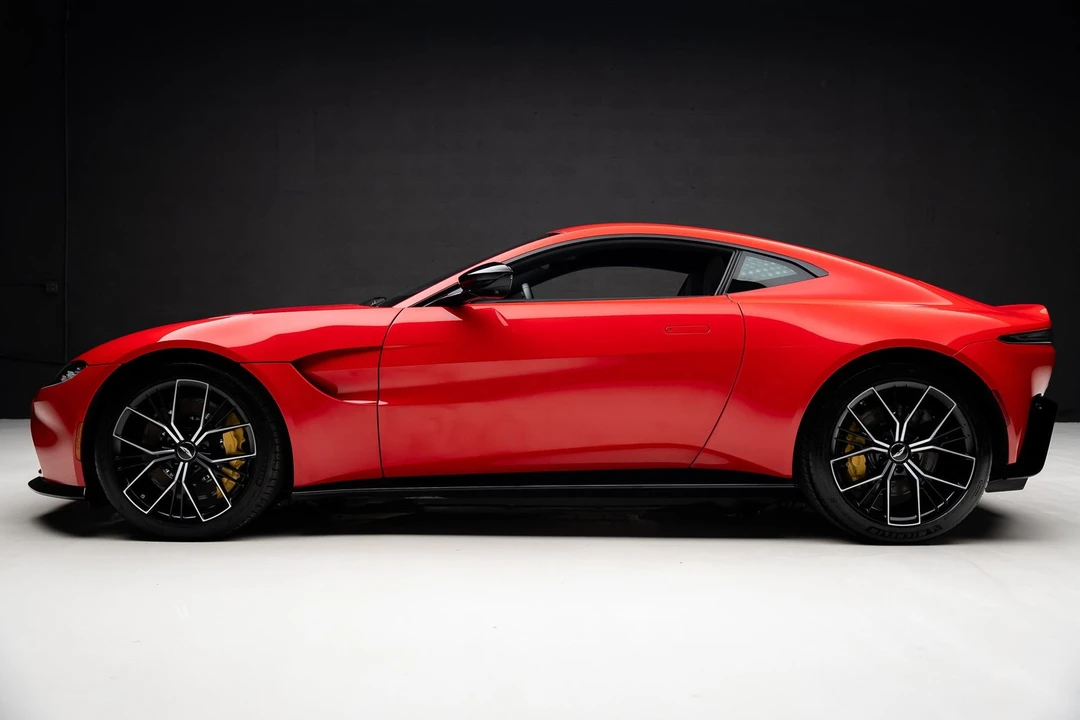 2023 Aston Martin V8 Vantage (2019+) - Image 17 of 31