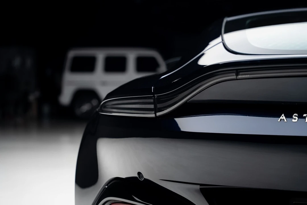 2023 Aston Martin V8 Vantage (2019+) - Image 26 of 31