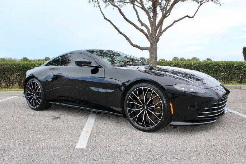 2023 Aston Martin Vantage - Image 4 of 31
