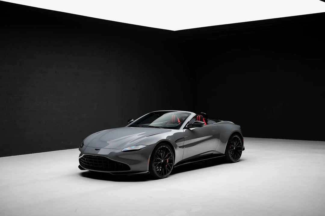 2023 Aston Martin V8 Vantage (2019+) - Image 6 of 31