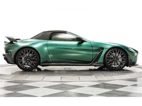2023 Aston Martin Vantage V12 Roadster