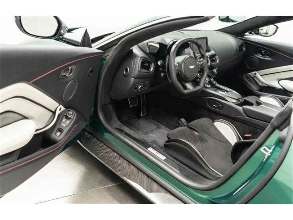 2023 Aston Martin V8 Vantage (2019+) - Image 13 of 30