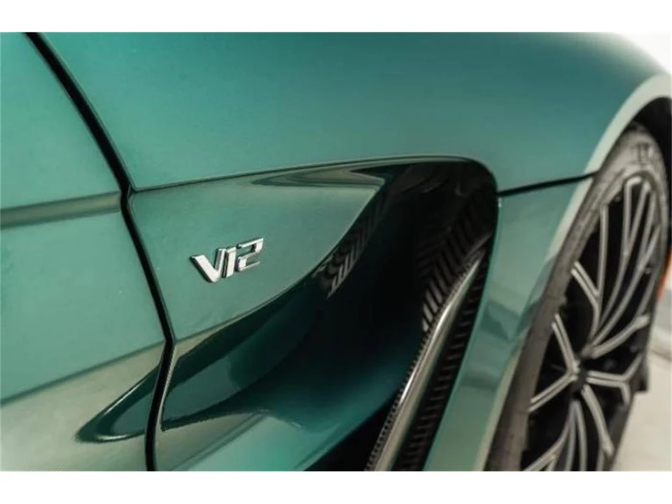 2023 Aston Martin V8 Vantage (2019+) - Image 20 of 30