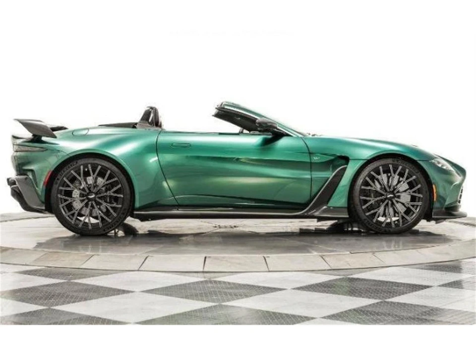 2023 Aston Martin V8 Vantage (2019+) - Image 29 of 30