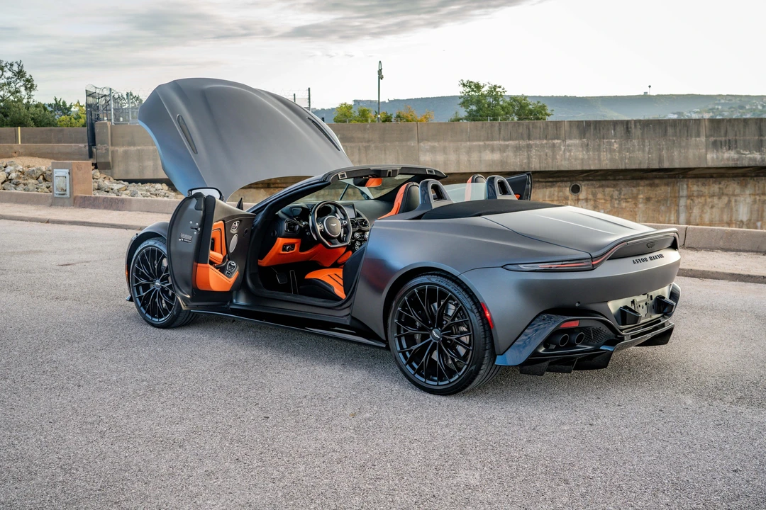 2023 Aston Martin V8 Vantage (2019+) - Image 23 of 31