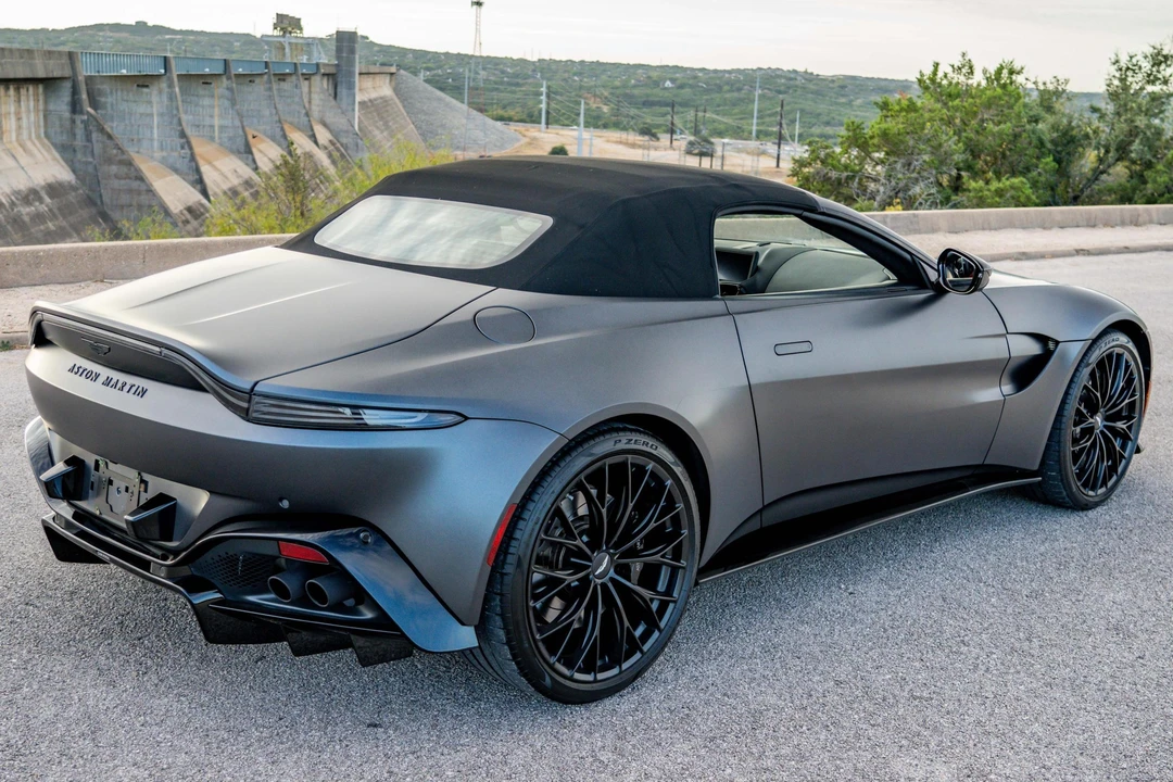 2023 Aston Martin V8 Vantage (2019+) - Image 4 of 31