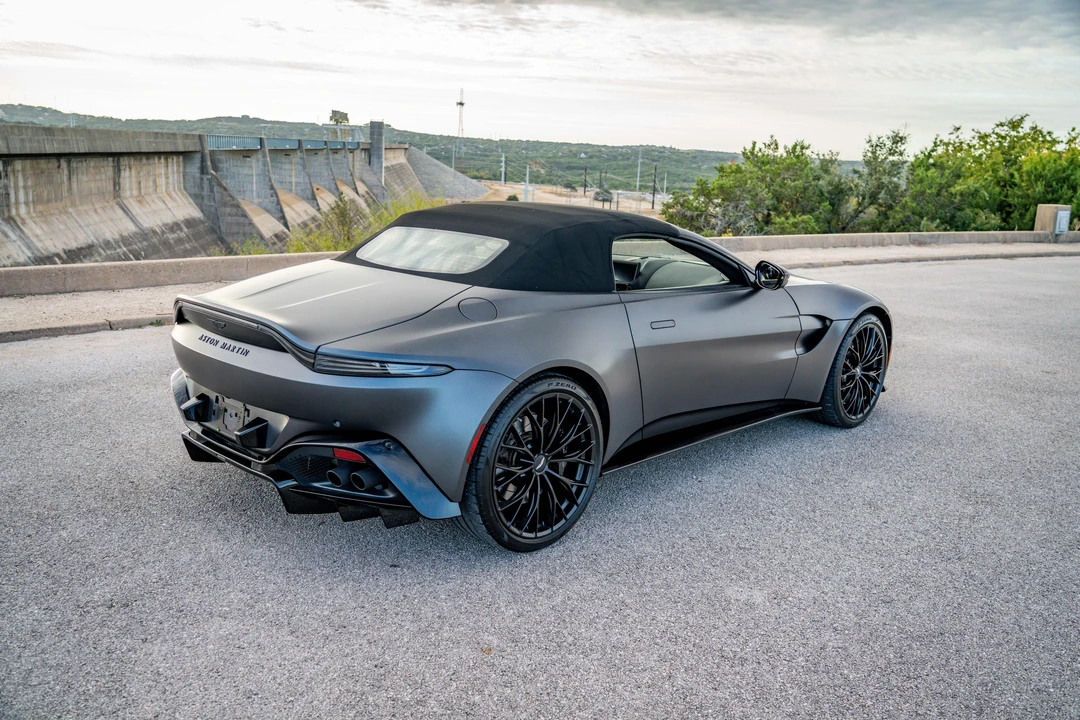 2023 Aston Martin V8 Vantage (2019+) - Image 17 of 31