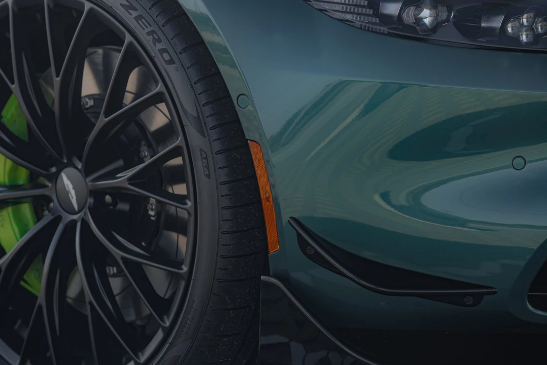 2023 Aston Martin V8 Vantage (2019+) - Image 30 of 31