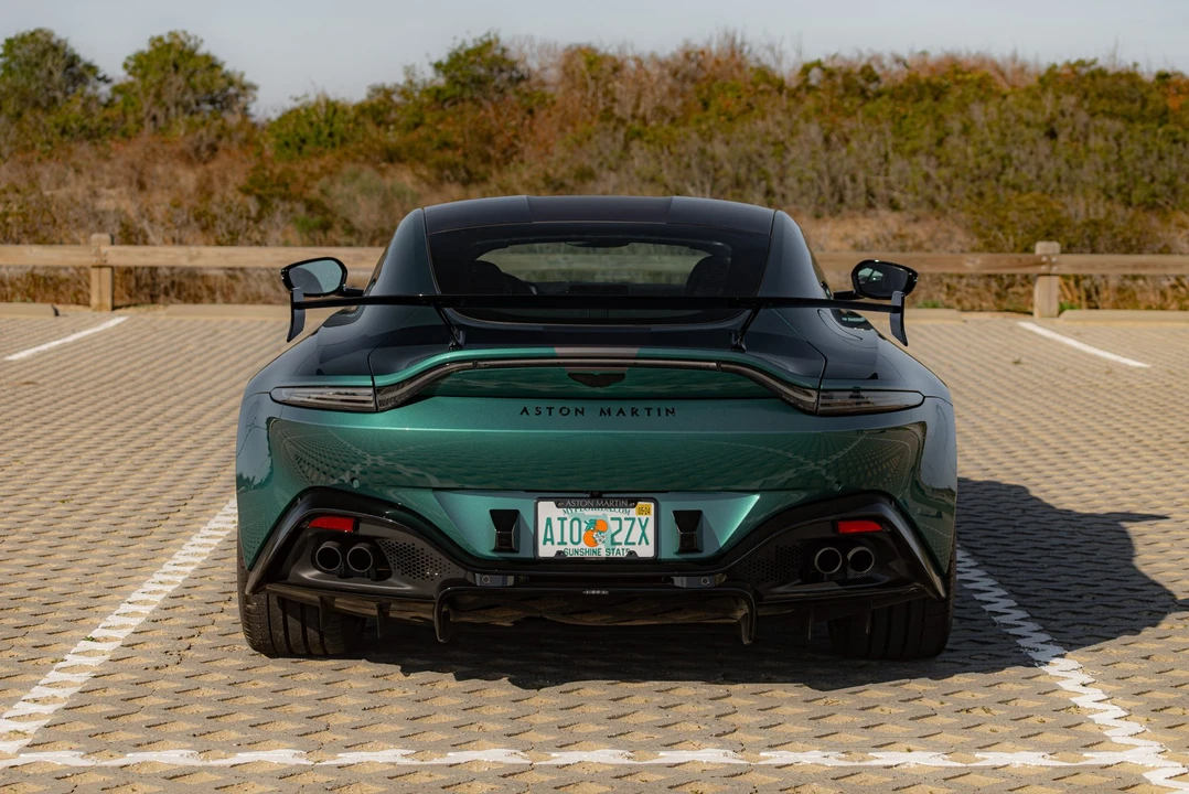 2023 Aston Martin V8 Vantage (2019+) - Image 7 of 31