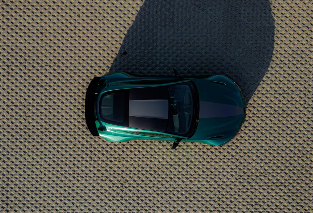 2023 Aston Martin V8 Vantage (2019+) - Image 14 of 31