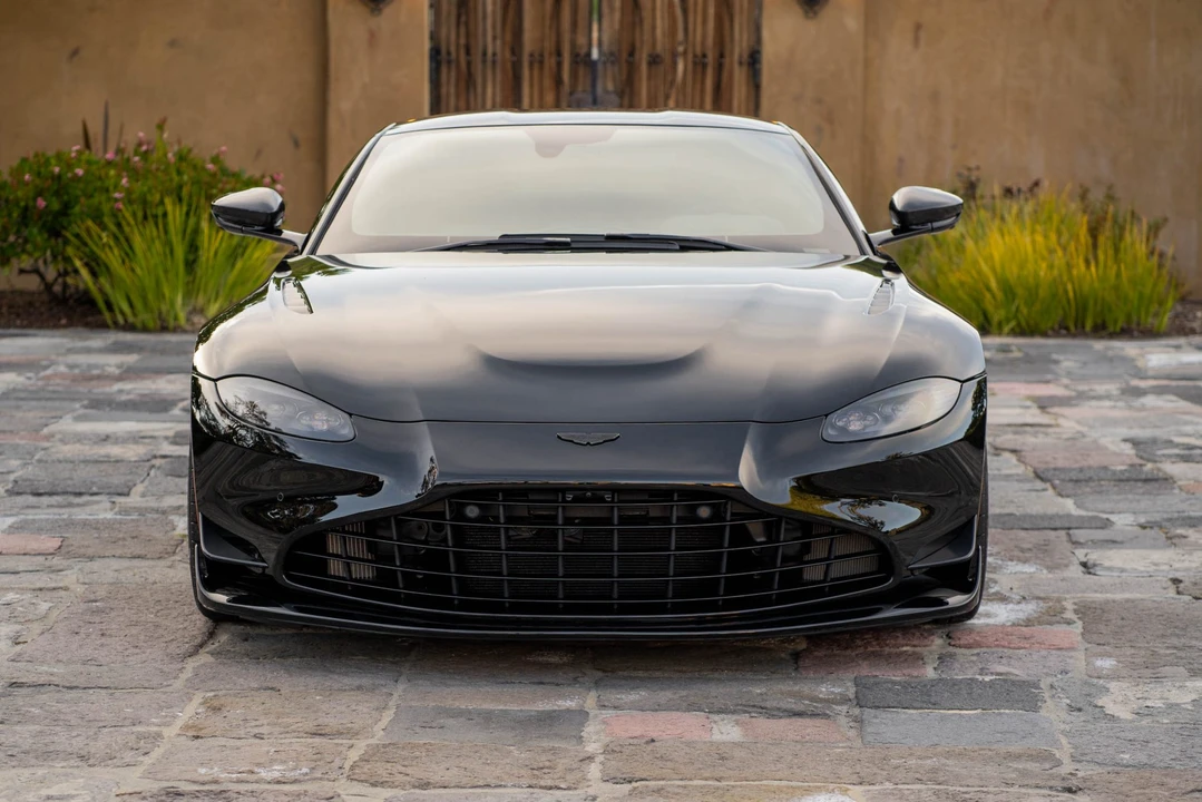 2023 Aston Martin V8 Vantage (2019+) - Image 12 of 31