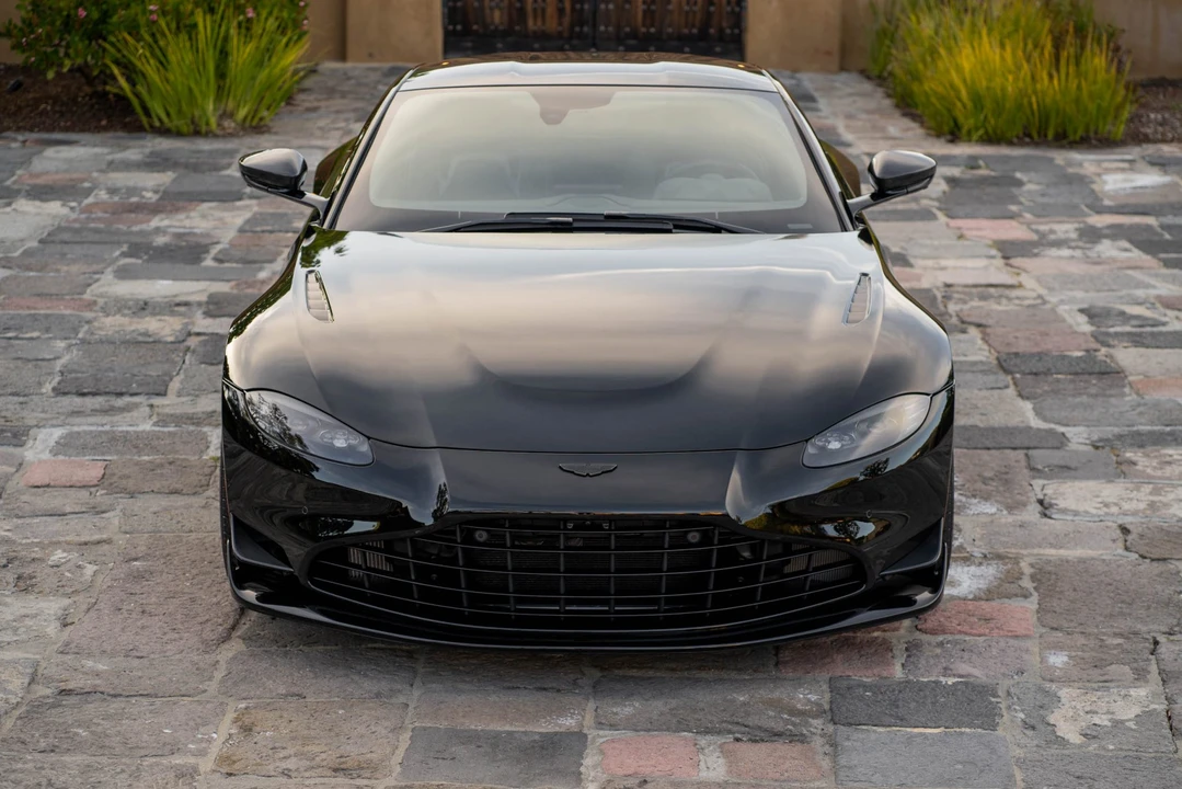 2023 Aston Martin V8 Vantage (2019+) - Image 11 of 31