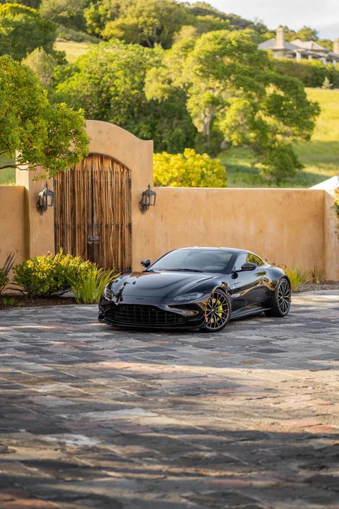 2023 Aston Martin V8 Vantage (2019+) - Image 8 of 31