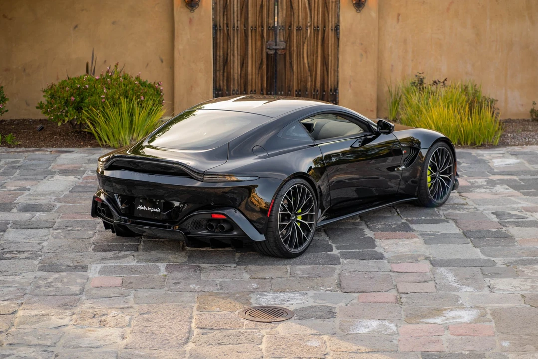 2023 Aston Martin V8 Vantage (2019+) - Image 22 of 31