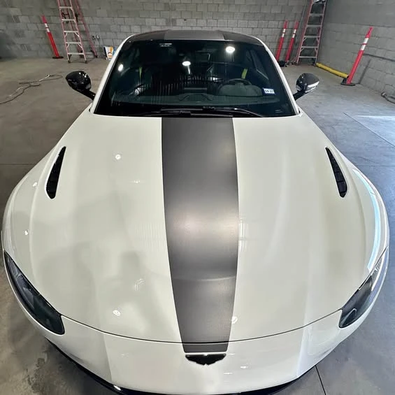2023 Aston Martin V8 Vantage (2019+) - Image 1 of 1