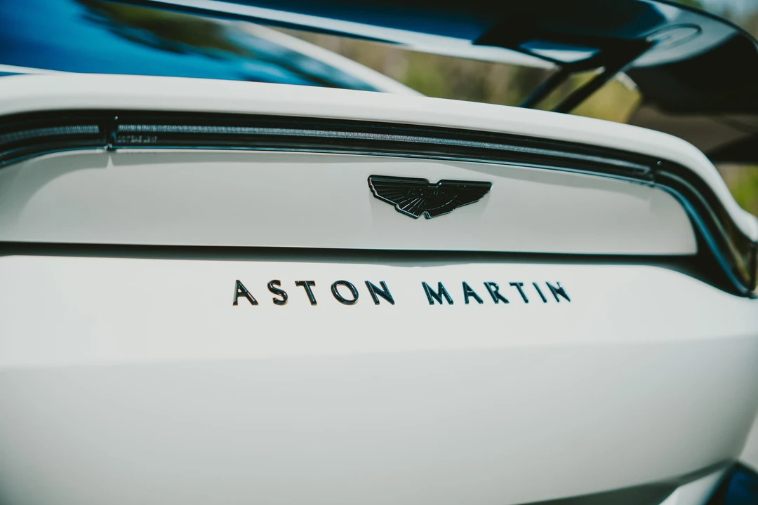 2023 Aston Martin V8 Vantage (2019+) - Image 28 of 31
