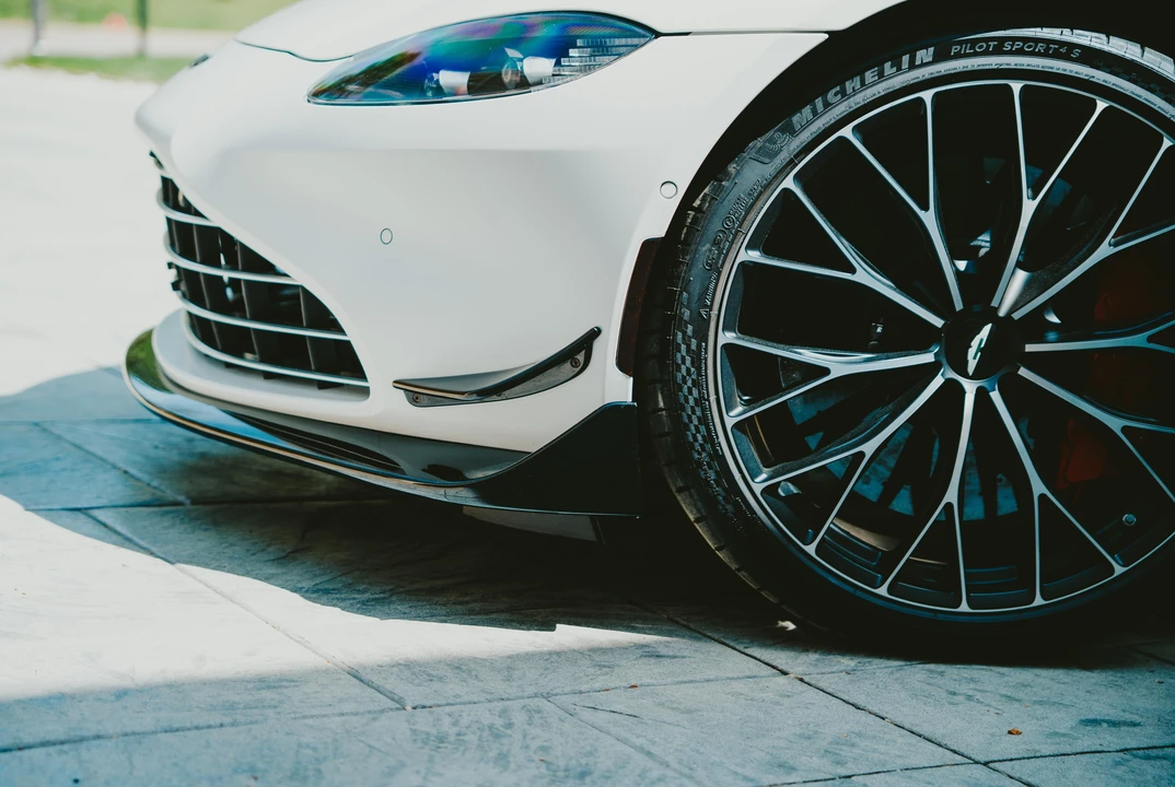 2023 Aston Martin V8 Vantage (2019+) - Image 18 of 31