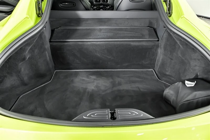 2023 Aston Martin V8 Vantage (2019+) - Image 12 of 31