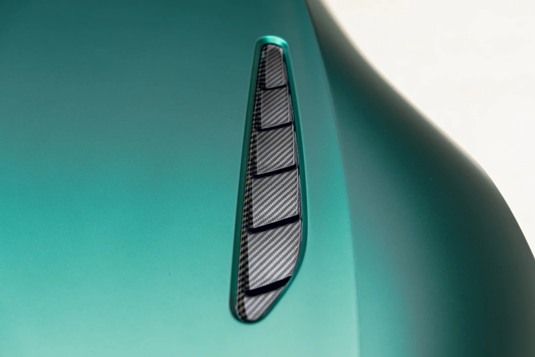 2023 Aston Martin V8 Vantage (2019+) - Image 18 of 31