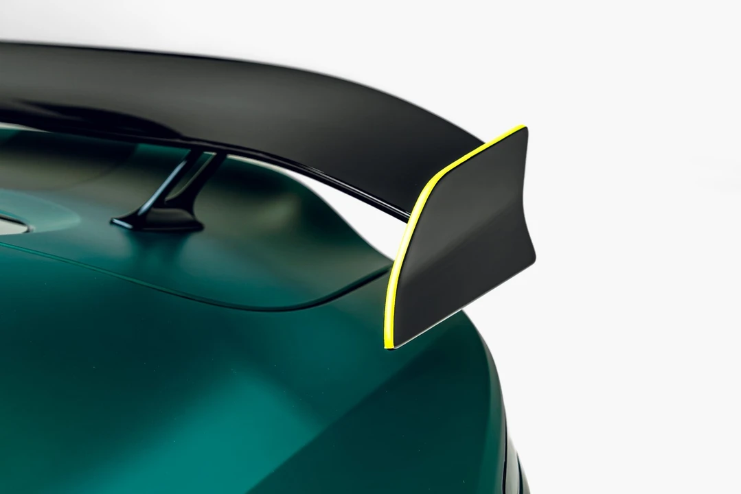 2023 Aston Martin V8 Vantage (2019+) - Image 26 of 31