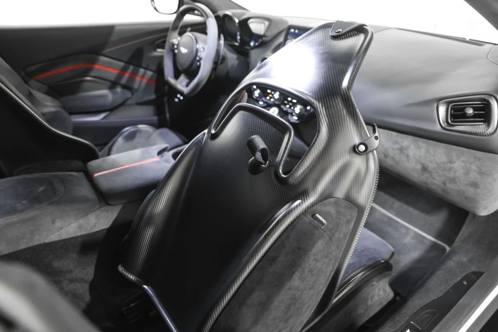 2023 Aston Martin - Image 27 of 31