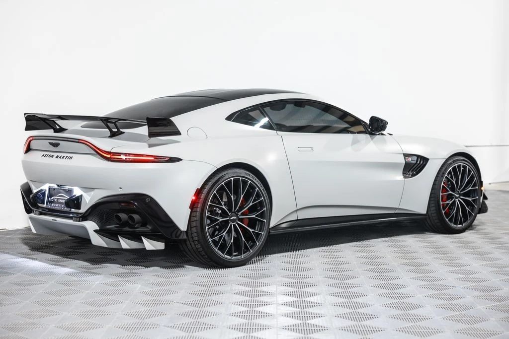 2023 Aston Martin - Image 7 of 31