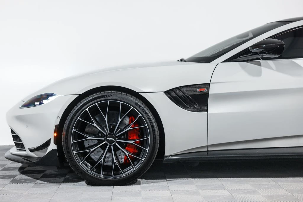 2023 Aston Martin - Image 15 of 31