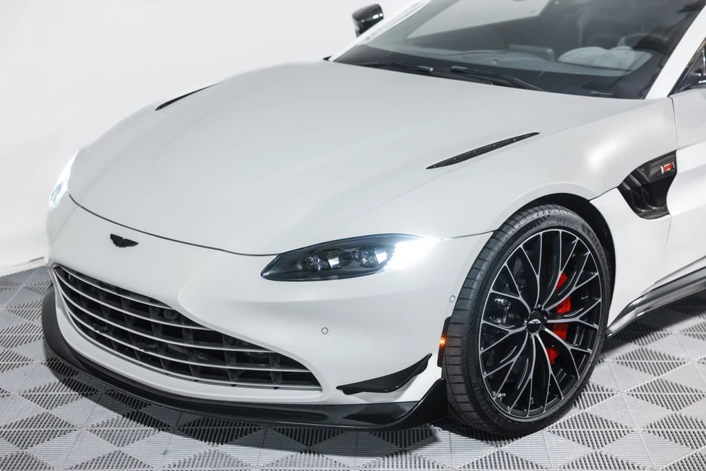 2023 Aston Martin - Image 21 of 31