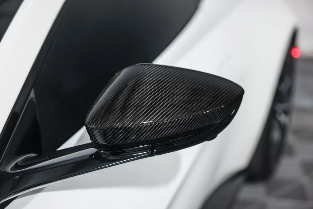 2023 Aston Martin - Image 12 of 31