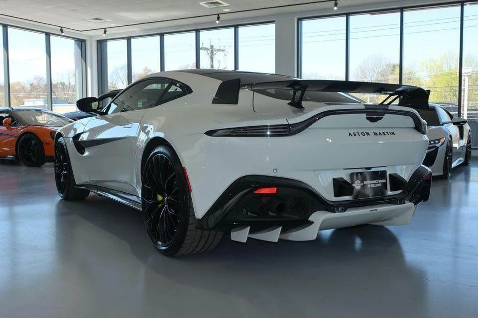 2023 Aston Martin V8 Vantage (2019+) - Image 2 of 20