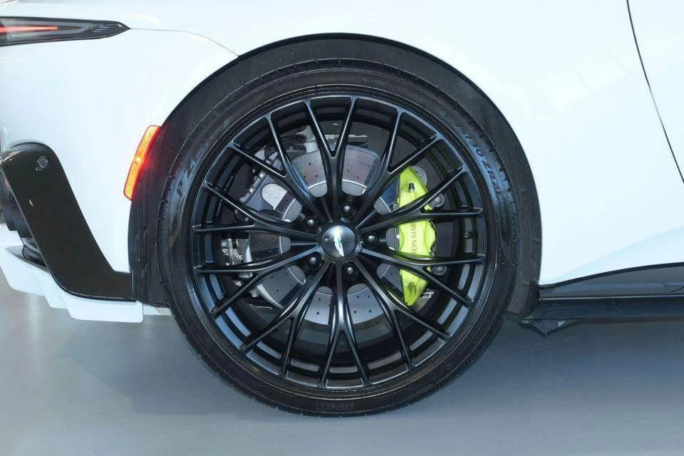 2023 Aston Martin V8 Vantage (2019+) - Image 12 of 20