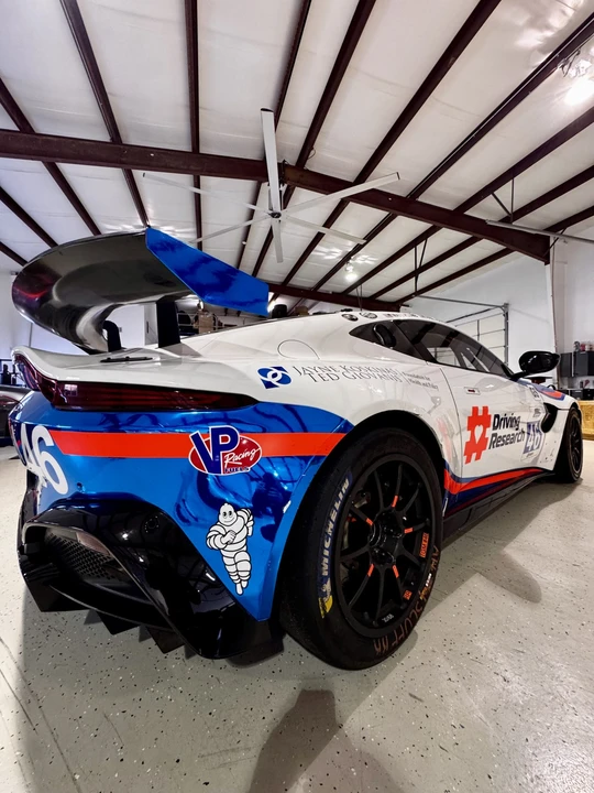 2023 Aston Martin V8 Vantage (2019+) - Image 16 of 31
