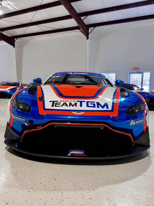 2023 Aston Martin V8 Vantage (2019+) - Image 3 of 31