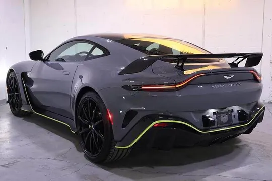 2023 Aston Martin V8 Vantage (2019+) - Image 2 of 16