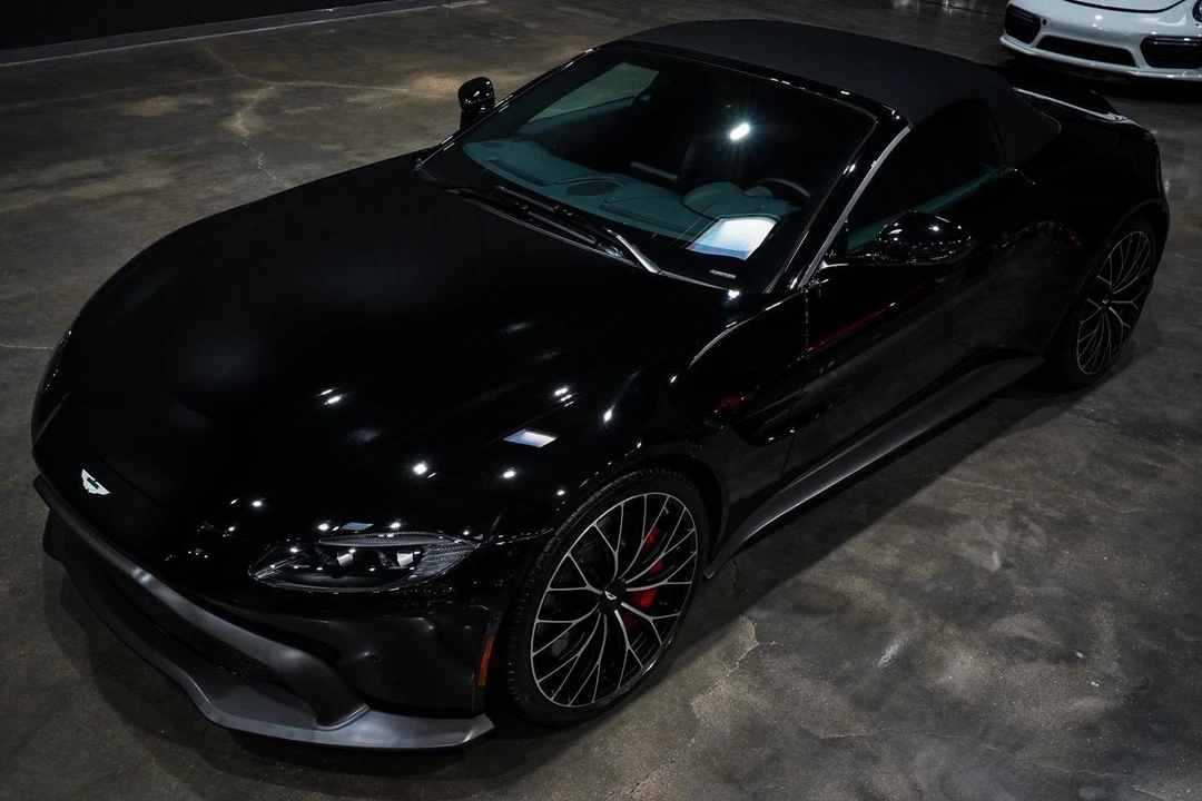 2023 Aston Martin V8 Vantage (2019+) - Image 29 of 31