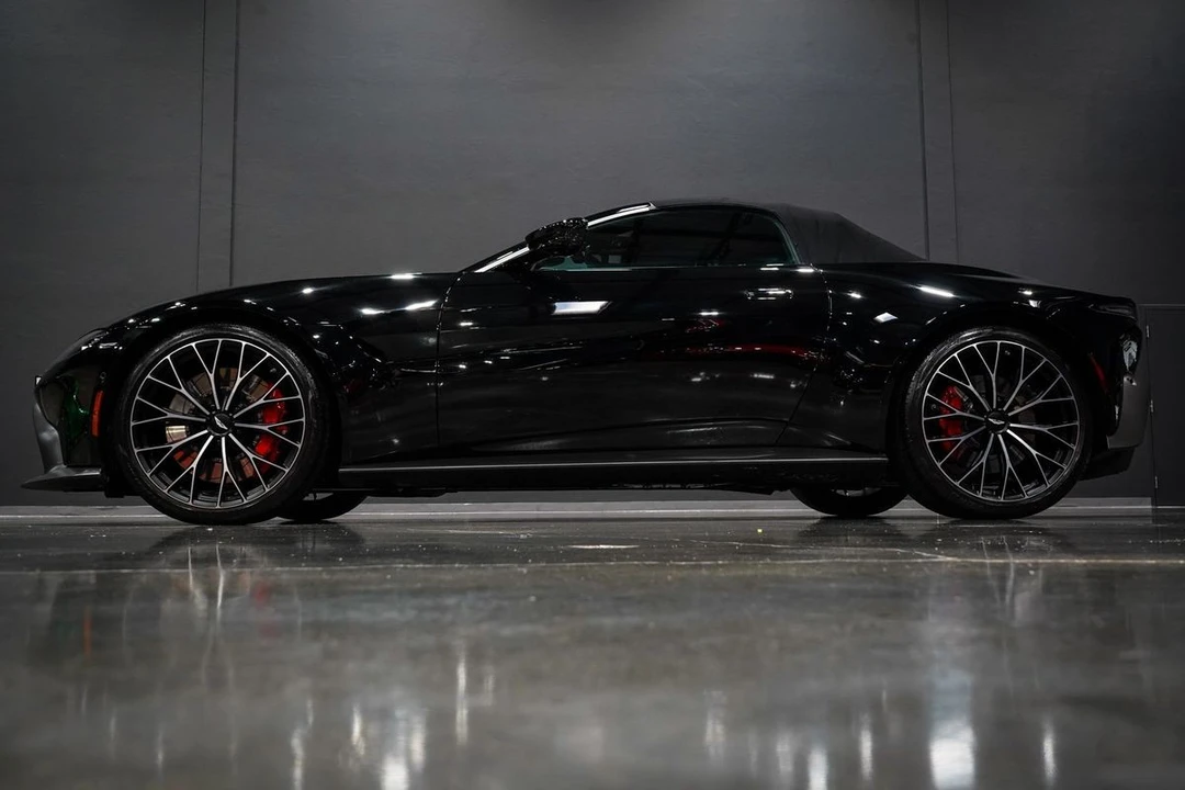 2023 Aston Martin V8 Vantage (2019+) - Image 19 of 21