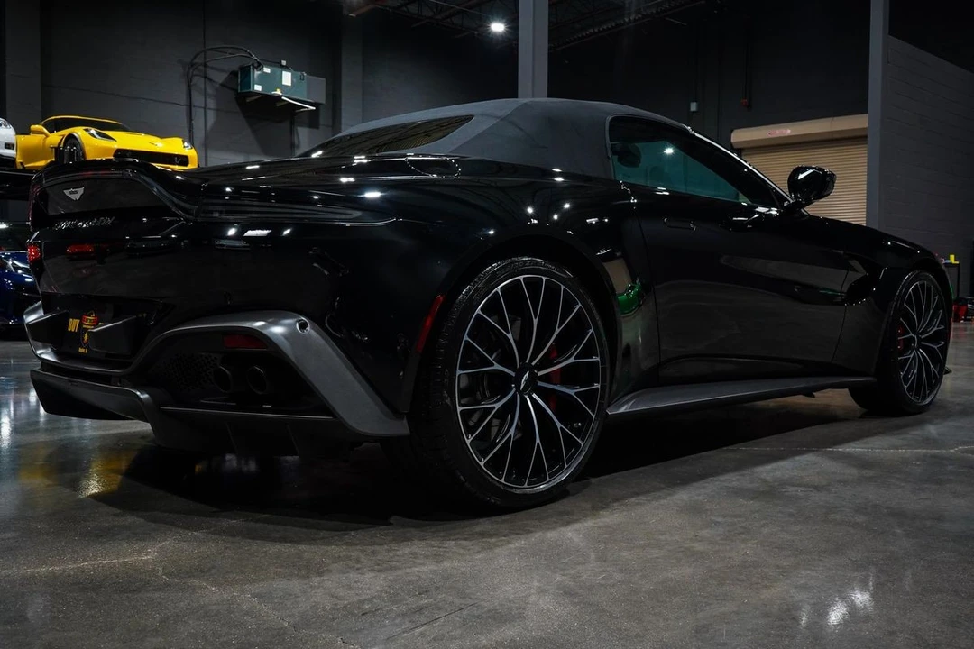 2023 Aston Martin V8 Vantage (2019+) - Image 22 of 31
