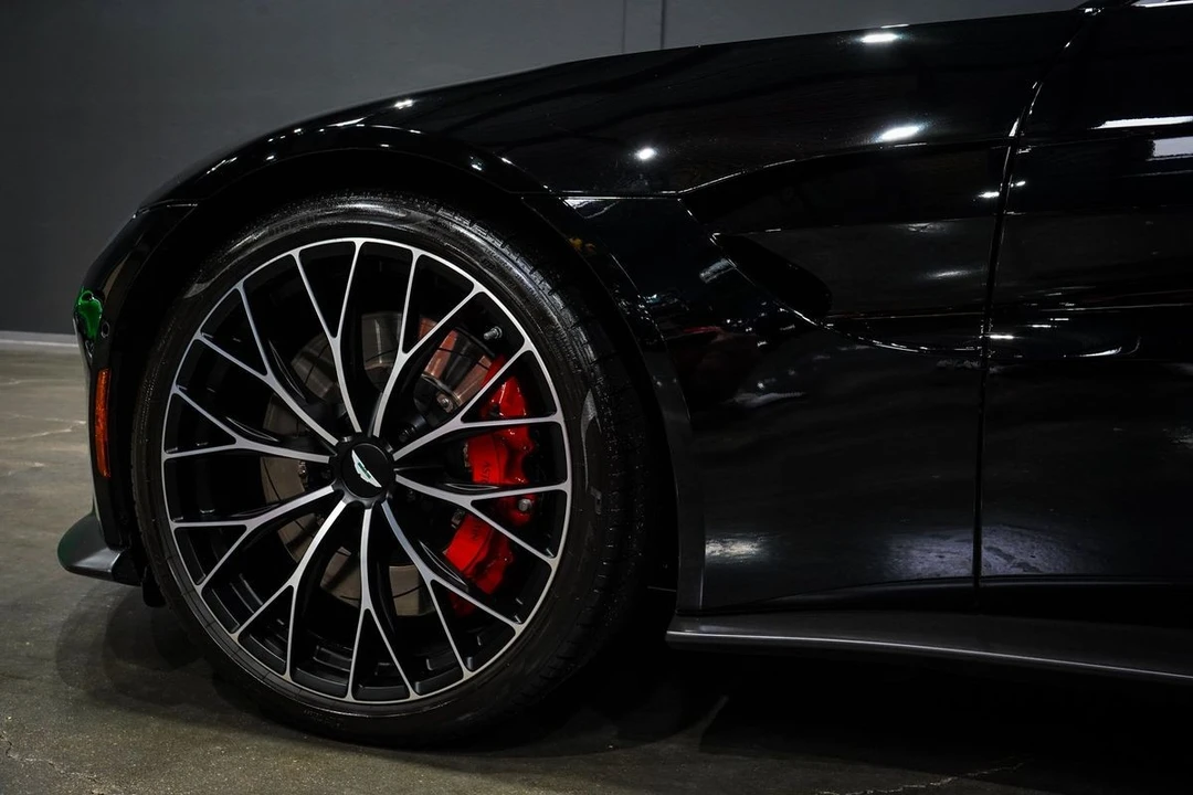 2023 Aston Martin V8 Vantage (2019+) - Image 11 of 21