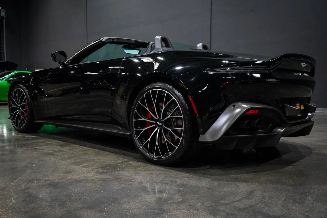 2023 Aston Martin V8 Vantage (2019+) - Image 3 of 21