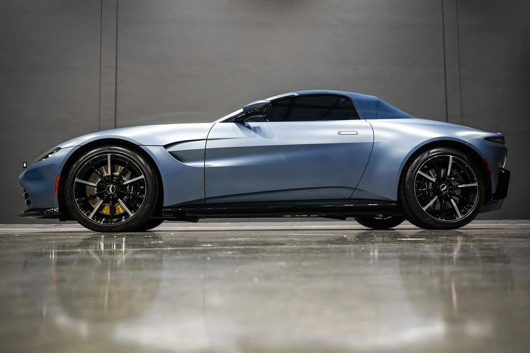 2023 Aston Martin V8 Vantage (2019+) - Image 19 of 21